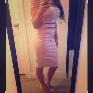 Cute pink dress!  Perfect for vacation!